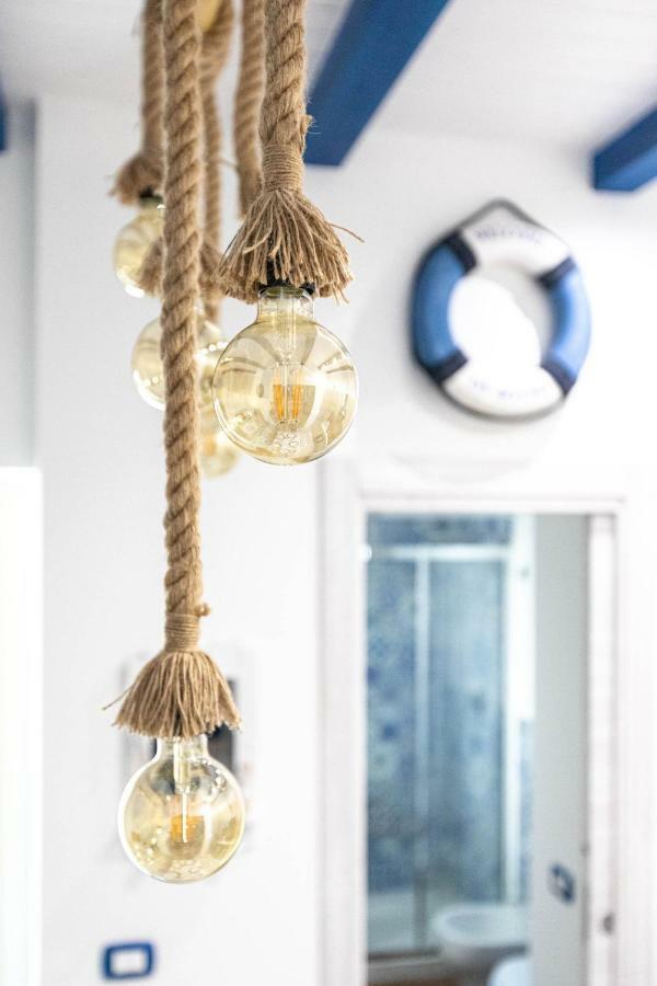 Sea Elegance Oliveri